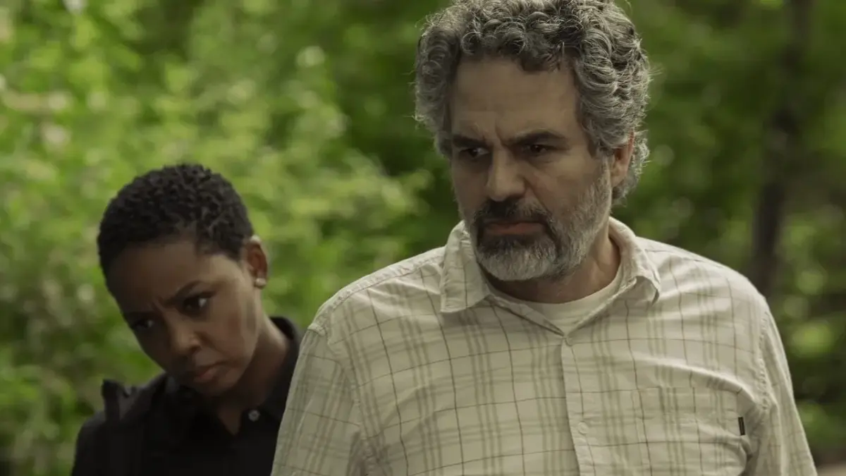 Mark Ruffalo detalha decisão mais dura de Tom no final de Task - Imagem do artigo